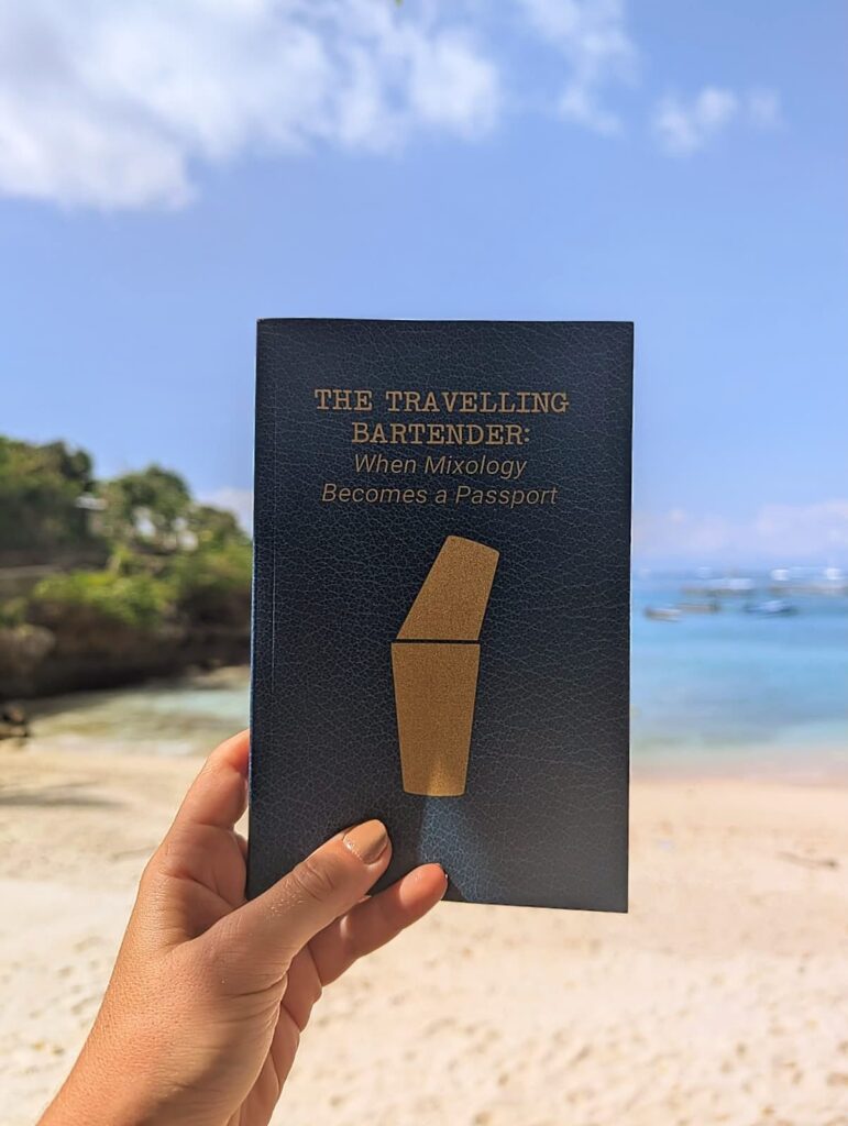 The Travelling Bartender — book cover
